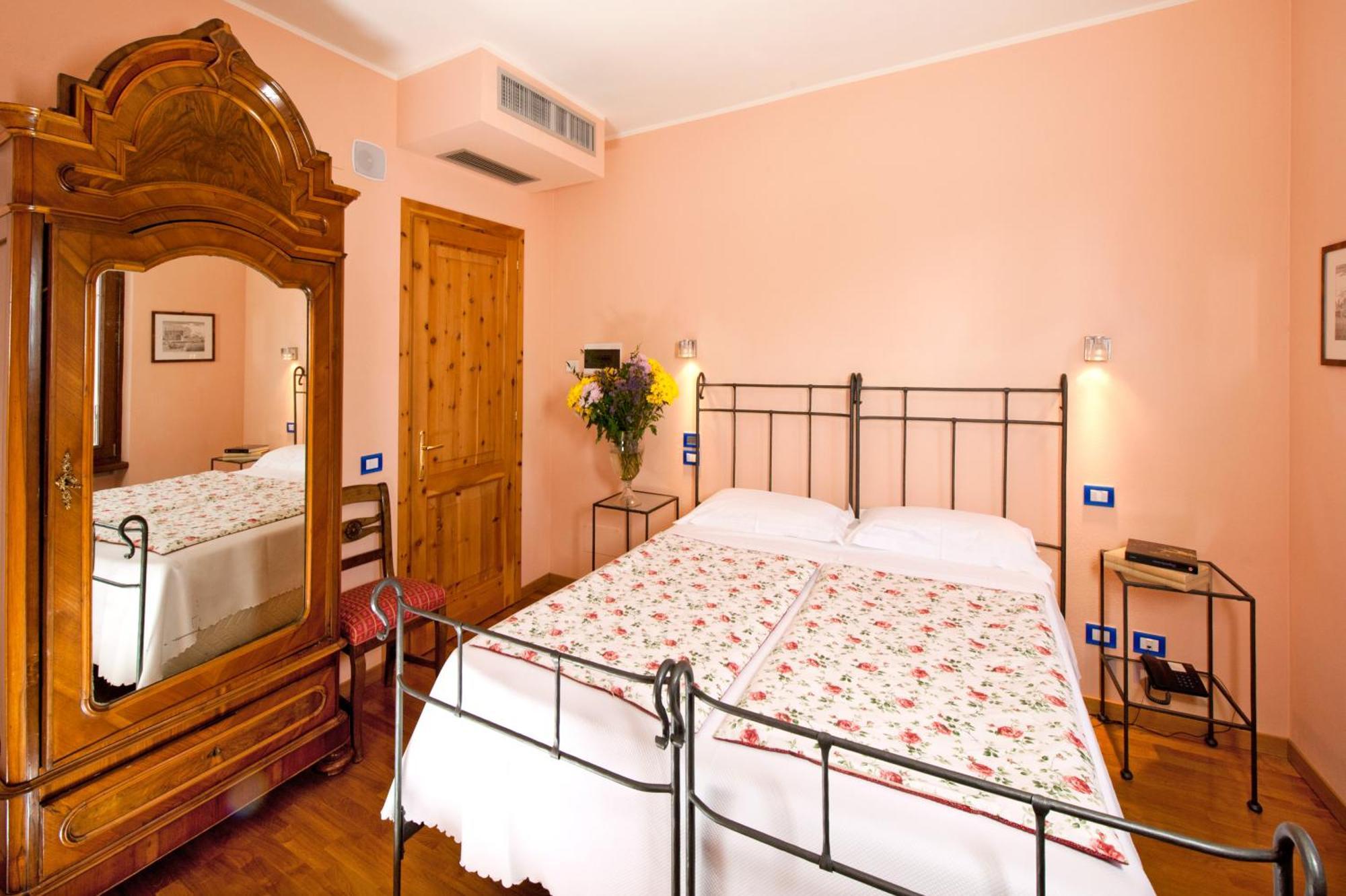 La Locanda Del Notaio Pellio Intelvi Exteriér fotografie